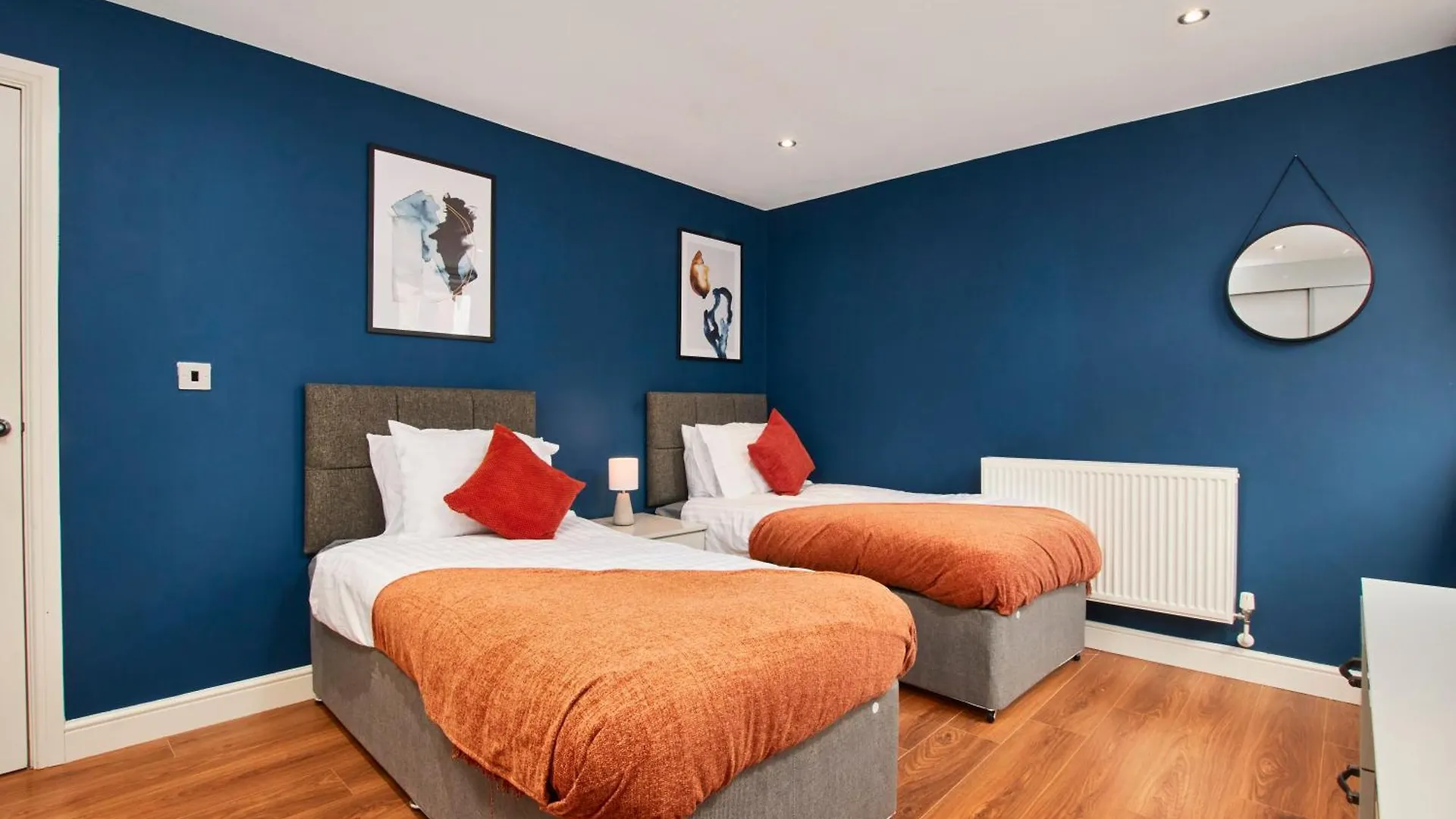 Central 3 Bedroom, En Suite - Perfect For Groups! Central Station Leeds (West Yorkshire)