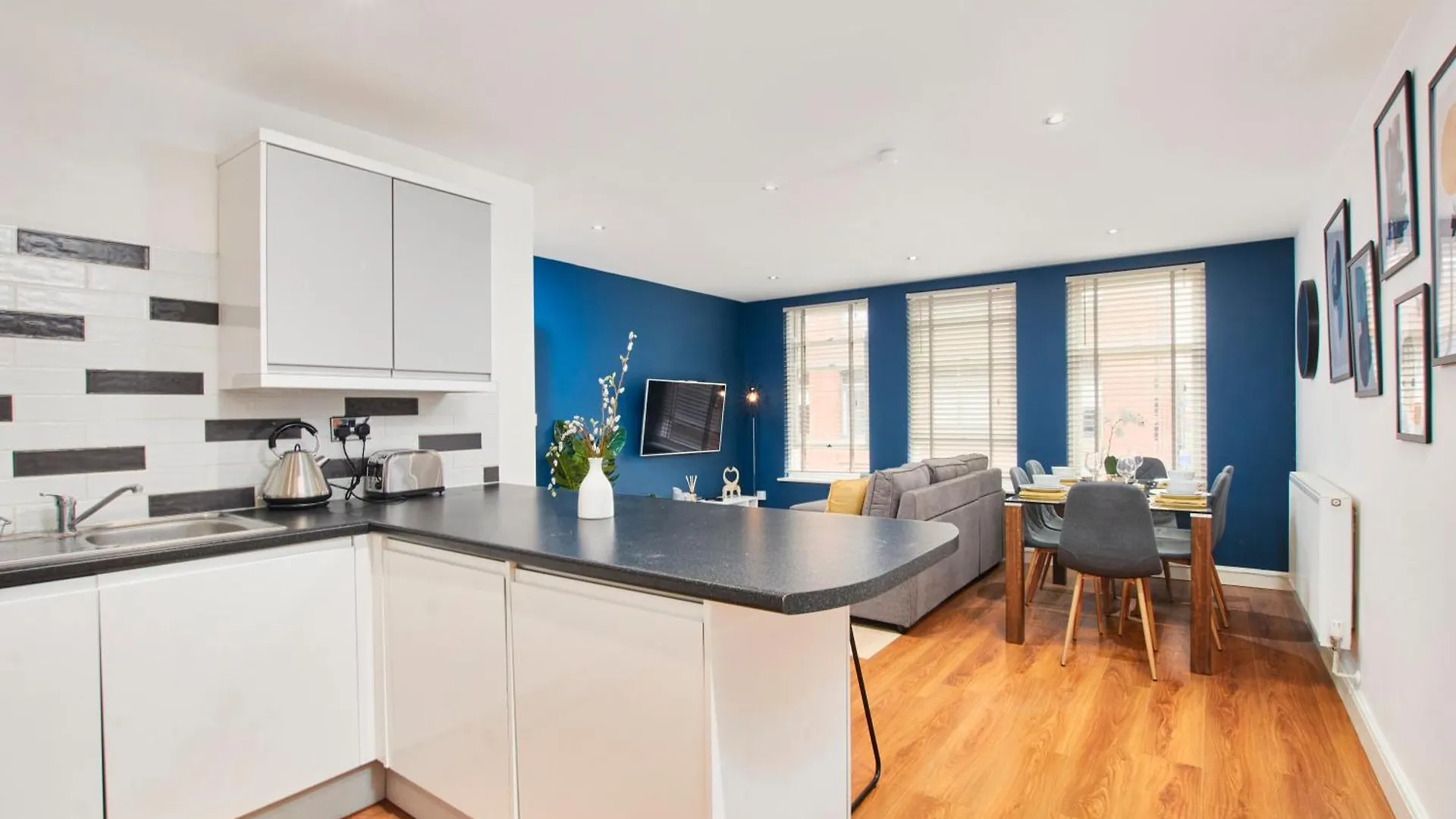 Appartement Central 3 Bedroom, En Suite - Perfect For Groups! Central Station