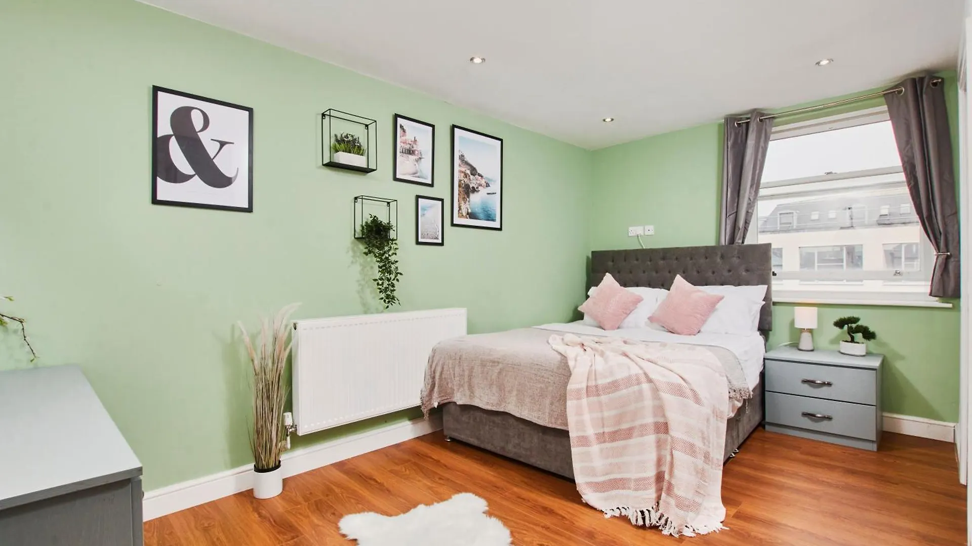 Appartement Central 3 Bedroom, En Suite - Perfect For Groups! Central Station