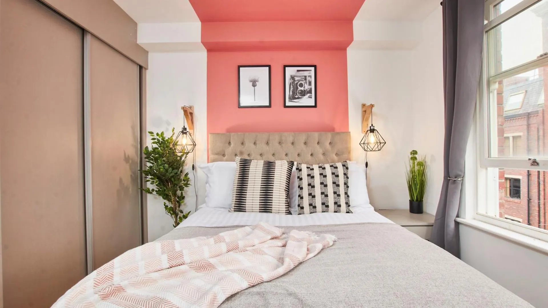 Central 3 Bedroom, En Suite - Perfect For Groups! Central Station ليدز